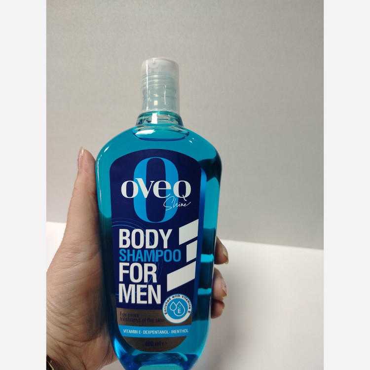 شامپو بدن مخصوص آقایان اُوِک شاین (Oveq Shine) حاوی منتول و ویتامین E حجم ۴۰۰ میلیلیتر
