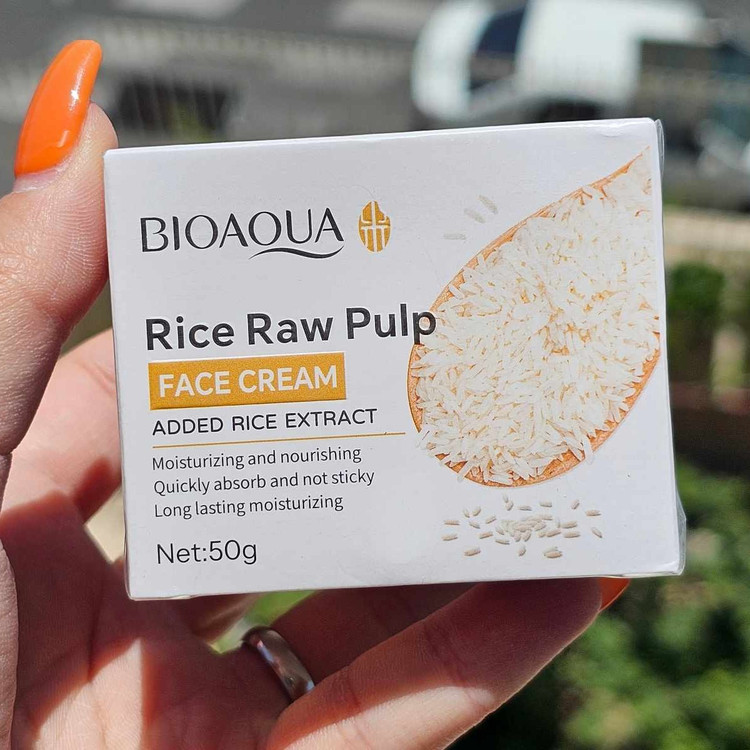 کرم صورت عصاره برنج خام بیوآکوا (BIOAQUA Rice Raw Pulp Face Cream) وزن ۵۰ گرم
